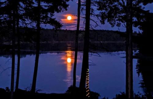 Romantic Waterfront Cottage with Private Beach & Fireplace Near Hancock, Maine - Photo 13