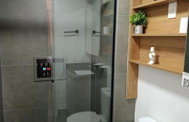 New Go Carlos Gomes Apartamento com Suíte e Linda Piscina no Rooftop 24h - Foto 2