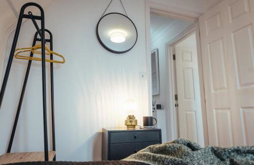 5 Bed Family Home- Free Parking - Foto 12