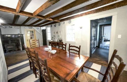 Historic Estate - 5 min to Mohawk Mt Ski Resort - Foto 21