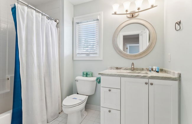 Coral Cottage- min From Beach Park With King bed - Foto 50