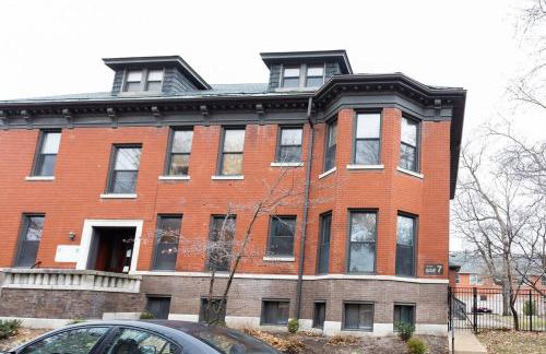 Mins To Forest Park Museum & Walk to BJ Hospital - Foto 33