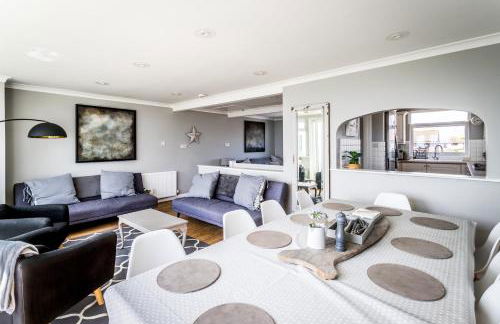 Seascape Beach House Hayling Island - Photo 10