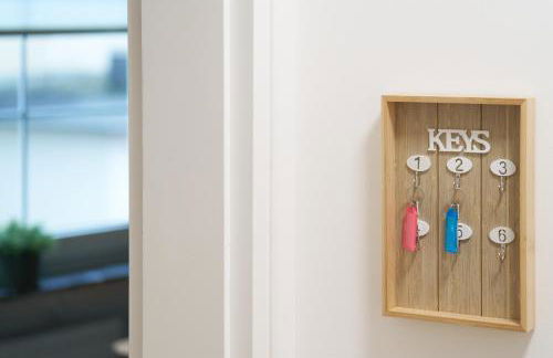 BG Living & Hosting - Stilvolle Ferienwohnung im Zentrum von Wittlich - 2 Schlafzimmer, Netflix, Waschmaschine, bis 4 Personen - Foto 16