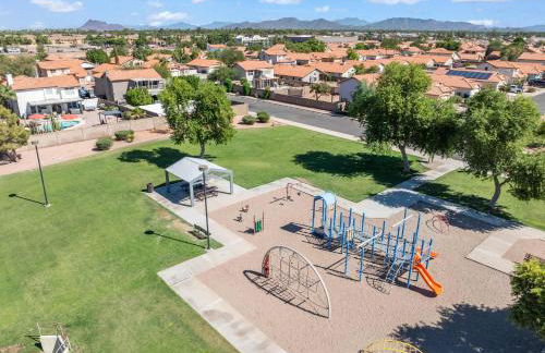 Heated Pool, Hot Tub, Games & more! - Photo 65