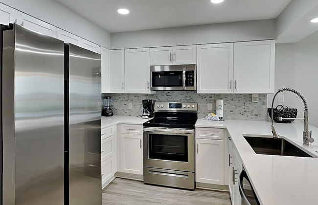 Pelican Beach by Southern Vacation Rentals - Photo 26