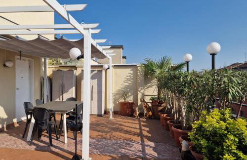 "Pier's House" - Attico a 3 chilometri dal Centro Città - Foto 35