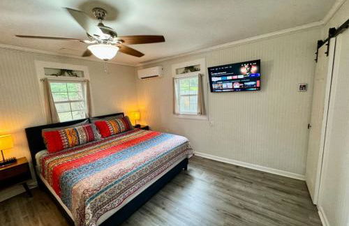 3 Min Walk to Starbucks. Pet Yes - Photo 3