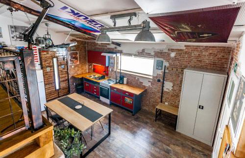 Industrial style studio house Eni, with Parking, BBQ, AC in Marčana, Ferienwohnung - Foto 32