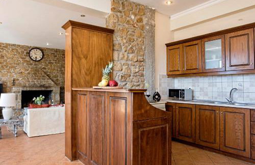 Kosta's House - Photo 11