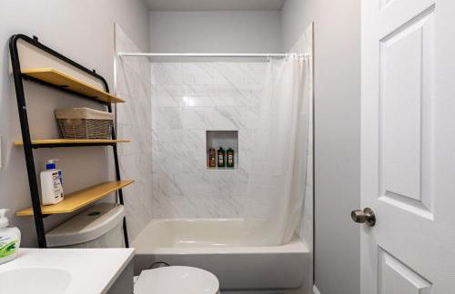 Philly Getaway - Chic Stay Near Center City - Foto 73