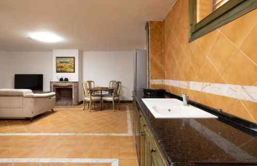 CASA CON PISCINA EN EL CENTRO - Foto 25