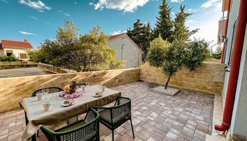 Pinia Apartments Bol - Photo 2