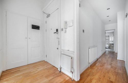 Flat 1 Modern Marylebone Apartment with Balcony - Foto 13