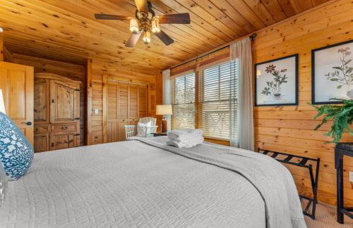 Lodge with Grill, Fireplace and Club Access - Foto 21