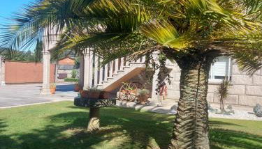 Os Cabaleiros - Foto 3, Garden view