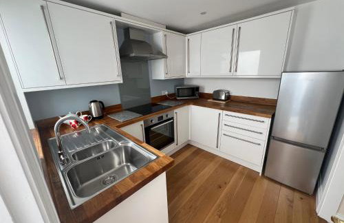 Santa Fe Newlyn-Sleeps 4 - Photo 16