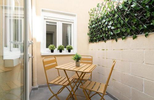 Charming San Isidro - Photo 34