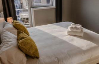 3BR Flat by Casa da Música, Central, Sleeps 6, 2D - Foto 6