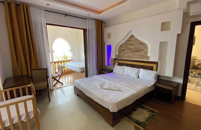 Eden Beach Resort Apartments - Foto 2