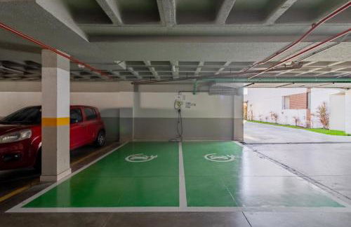 Apartamento com VISTA maravilhosa no bairro do Pina! Cozinha completa, Wi-Fi, Ar Condicionado e máquina de lavar - Condomínio com Estacionamento, Recepção 24h, Piscina e Academia - Foto 20