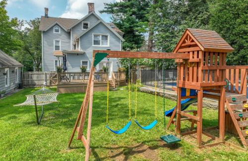 Pool House Near NYC FIFA Stay for Groups - Foto 44