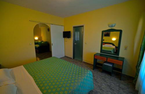 Odeon Hotel - Photo 58