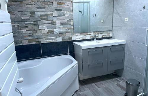 ღ Villa Océane Spacieuse Piscine&Jardin - Foto 30