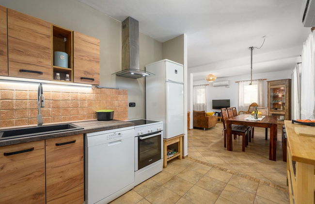 Lovely Villa Near the Beach - Foto 10