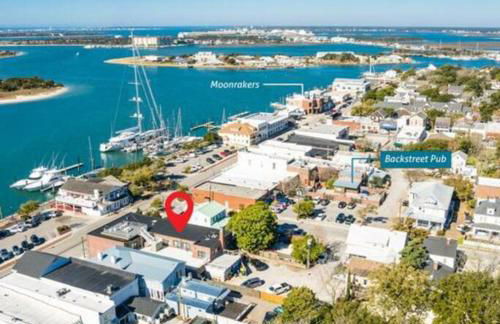 Why Knot Getaway…Rooftop with WaterView! Unit E - Foto 18