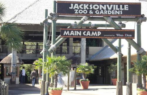 Elegant 2 King Bed Southside Pool Mayo Clinic UNF - Foto 13