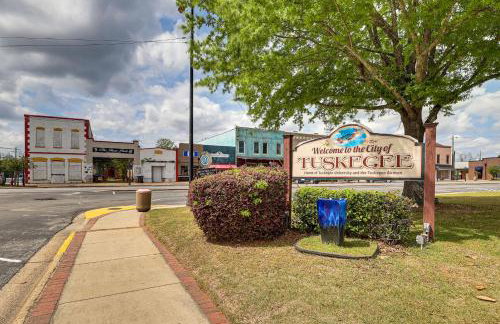 Spacious Retreat, 2 Miles to Tuskegee University - Foto 29