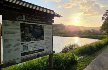 Gipfelpanorama Winterberg mit Berg- und Seeblick, Boxspringbett mit ausfahrbarem TV - Foto 40