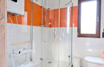 BIESZCZADZKI RAJ z prywatną działką przy linii brzegowej Jeziora Solińskiego Sauna Basen sezonowy - Foto 54