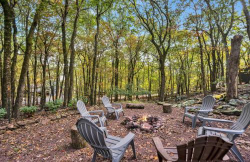 Nature's Paradise with Hot Tub and Fire Pit - Foto 27