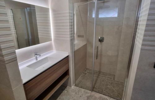 Gran Casa con Piscina Privada by Chiclana Dreams - Foto 13