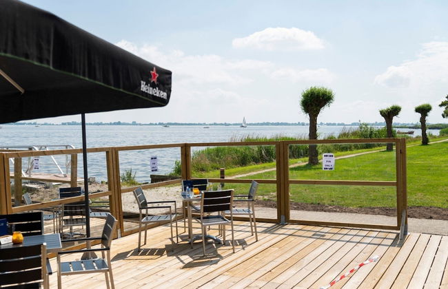 Houseboat Sneekermeer With Sun Deck - Foto 15