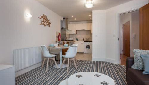 Reflections - Balcony Views of Poole Harbour - Foto 3