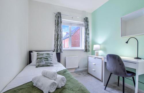 4Bed 3 Bath Home I Sleeps 7-9 I Family & Contractors I Parking - Foto 15