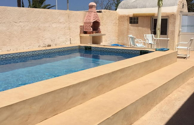 Independent Villa With Private Pool, Covered Parking - Foto 10