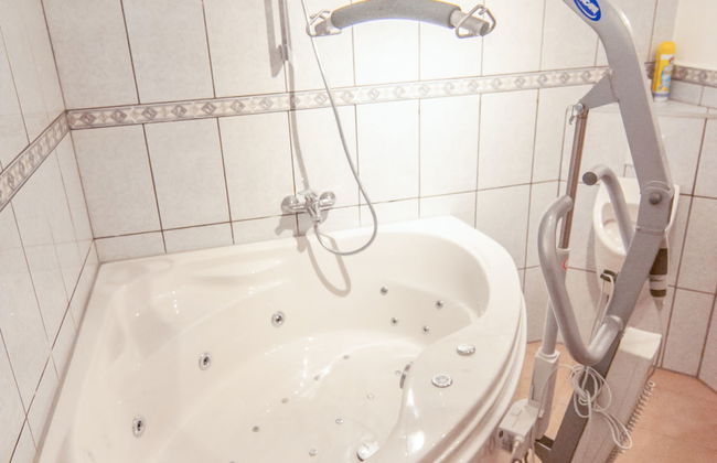 1 bedroom Apartment in Traben-Trarbach with garden and terrace - Photo 5