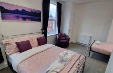 Make yourself at home! Large Rooms, Comfy - Foto 15