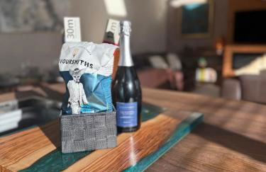 Trendy Barn Conversion Families & Groups Sleeps 8 Fibre WiFi - Photo 12