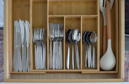 20 min to NYC, Newly Renovated, Private Driveway - Foto 23