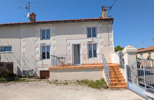 Escapade poitevine - Maison climatisée avec 3 Ch - 4 min Futuroscope et Aquascope - Foto 20