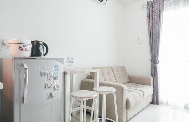 Comfort 1Br Apartment With Study Room At Woodland Park Residence - Foto 8