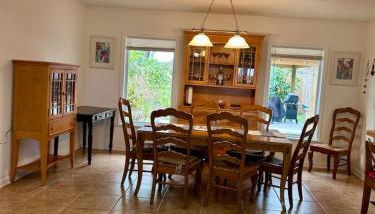 The Beach House Escape - Photo 3