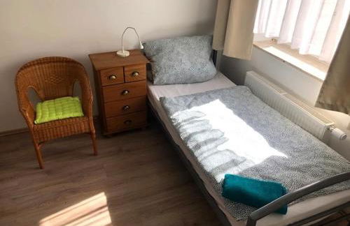 Big House in Duisburg - maximal 6 Persons with Garden - Foto 1