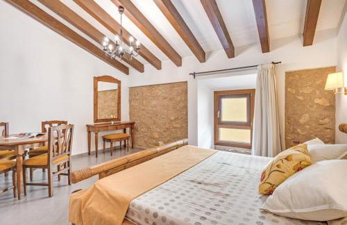 Can Bodeguita - Photo 24