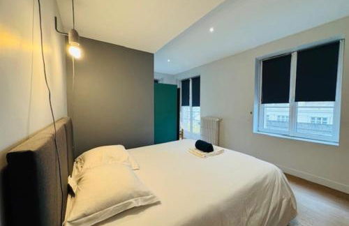 Stunning 230m with garden in the city center - Photo 8